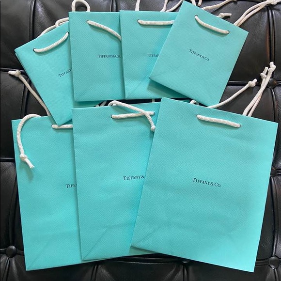 Tiffany & Co shopping Bag (Large) - Picture 2 of 2